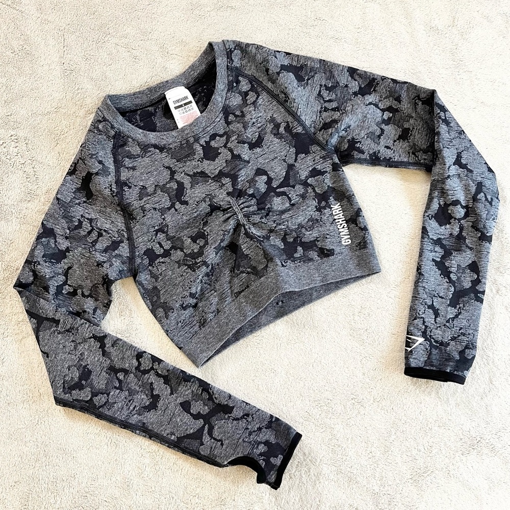 Gymshark Adapt Camo Seamless Long Sleeve Crop Top